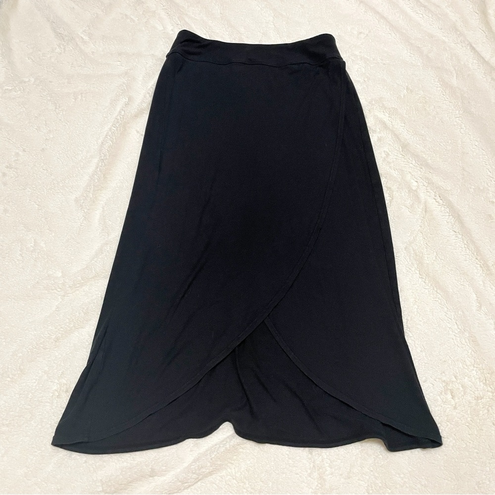 Athleta Ribbon Wrap Size Small Black Stretchy Midi Skirt